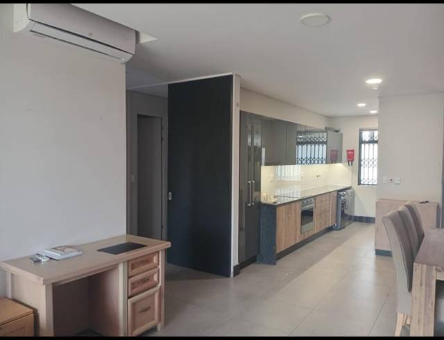 2 BEDROOM PROPERTY TO RENT IN MENLO PARK
